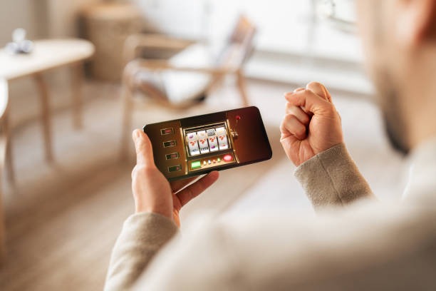 Mobile account balance display during Mahjong Ways 2 gameplay